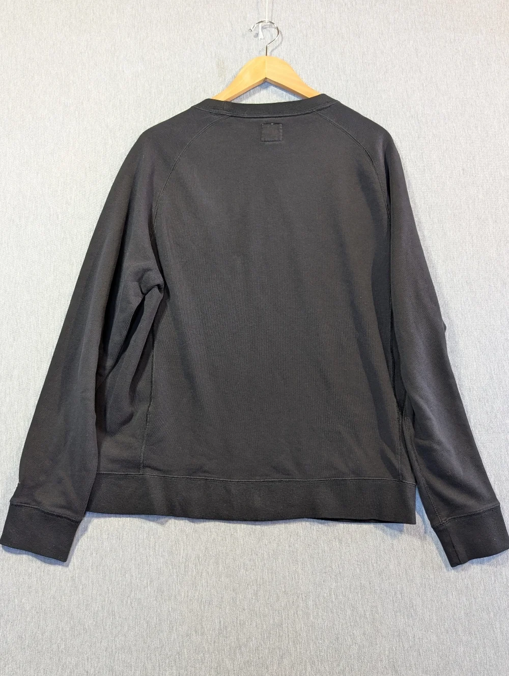 Champion Athletic Lightweight Sweatshirt Women's Large Black White Embroidered - Picture 9 of 9
